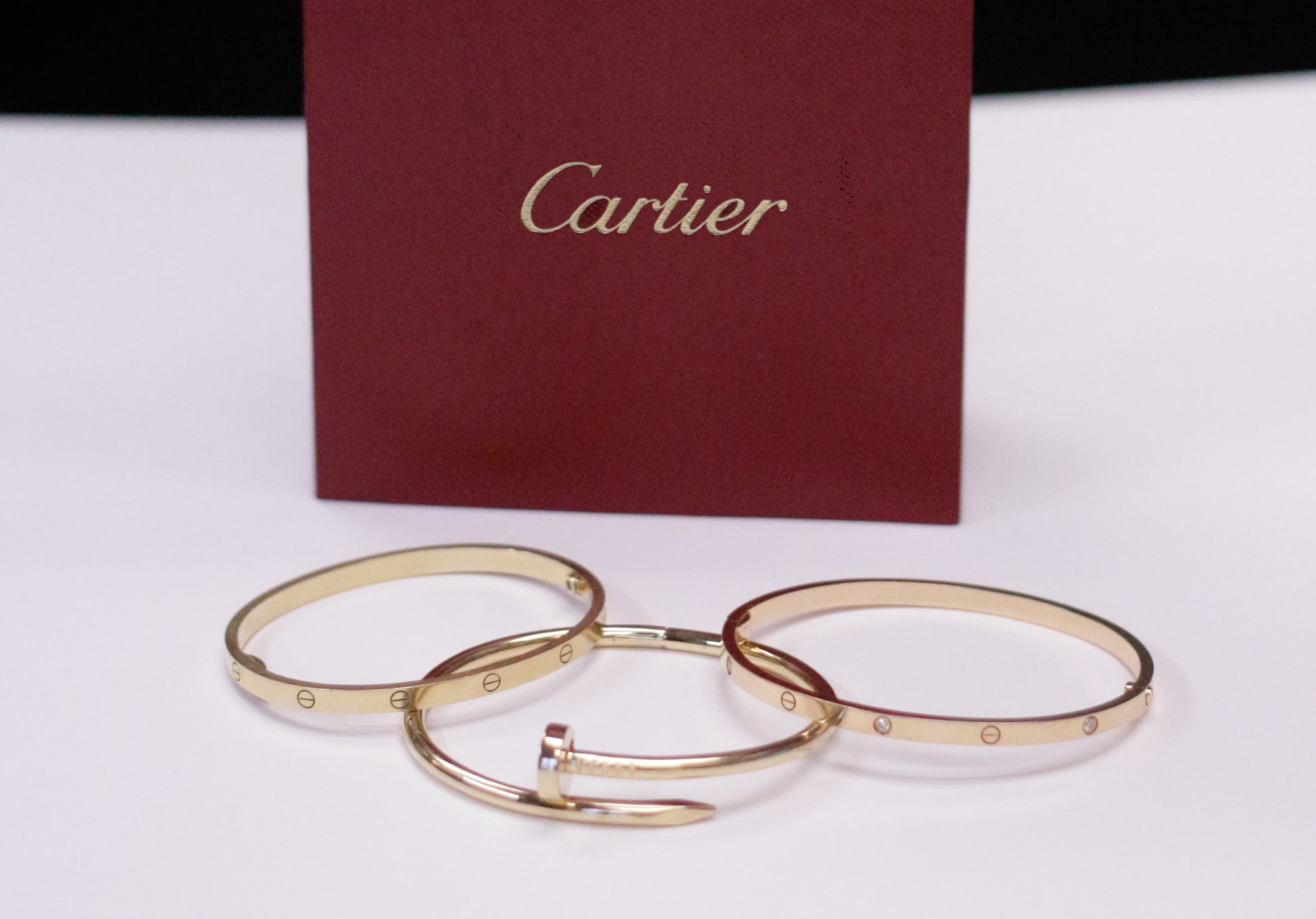 Customer selling color stone jewelry