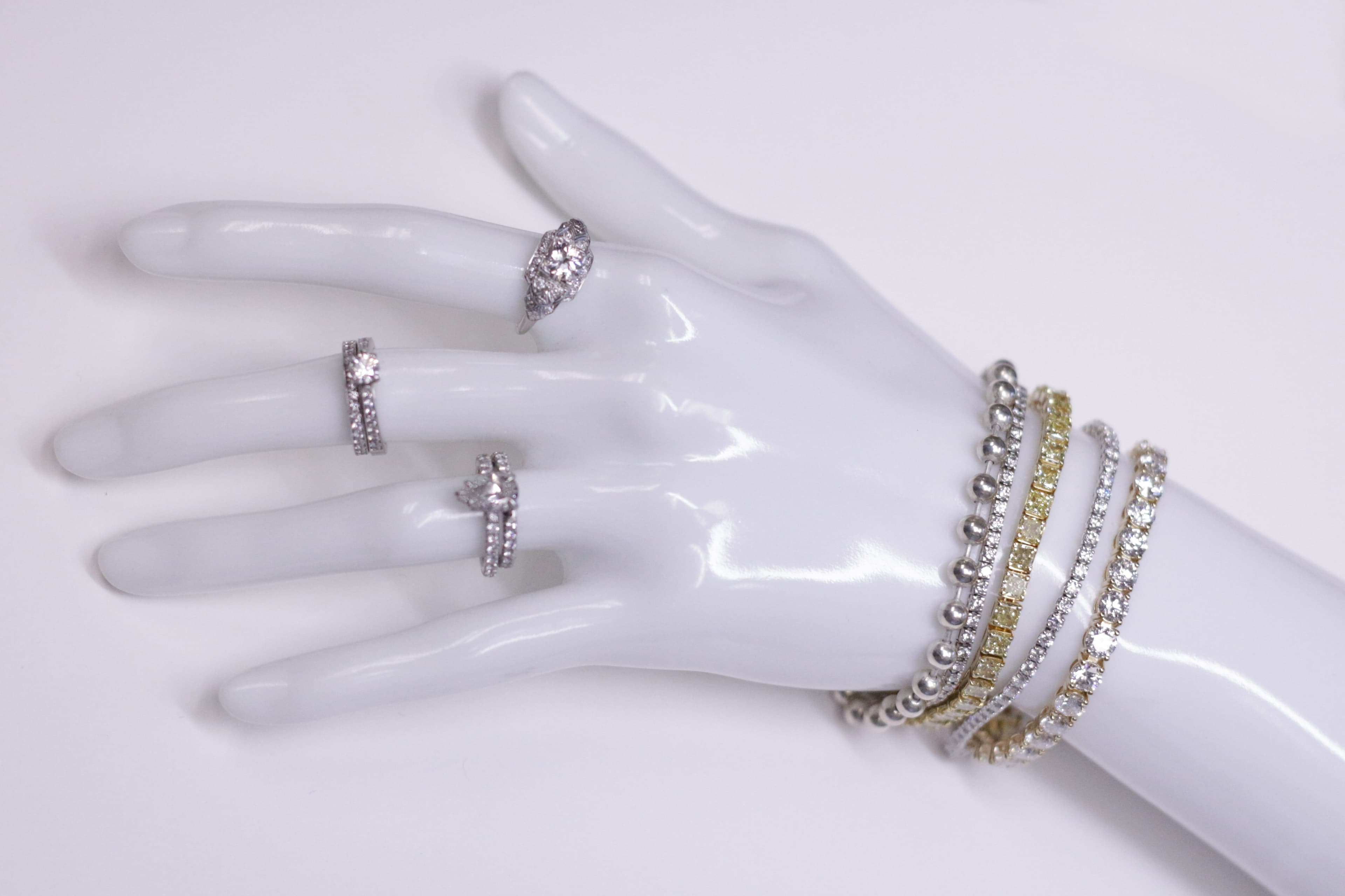 Precious and semi-precious stones